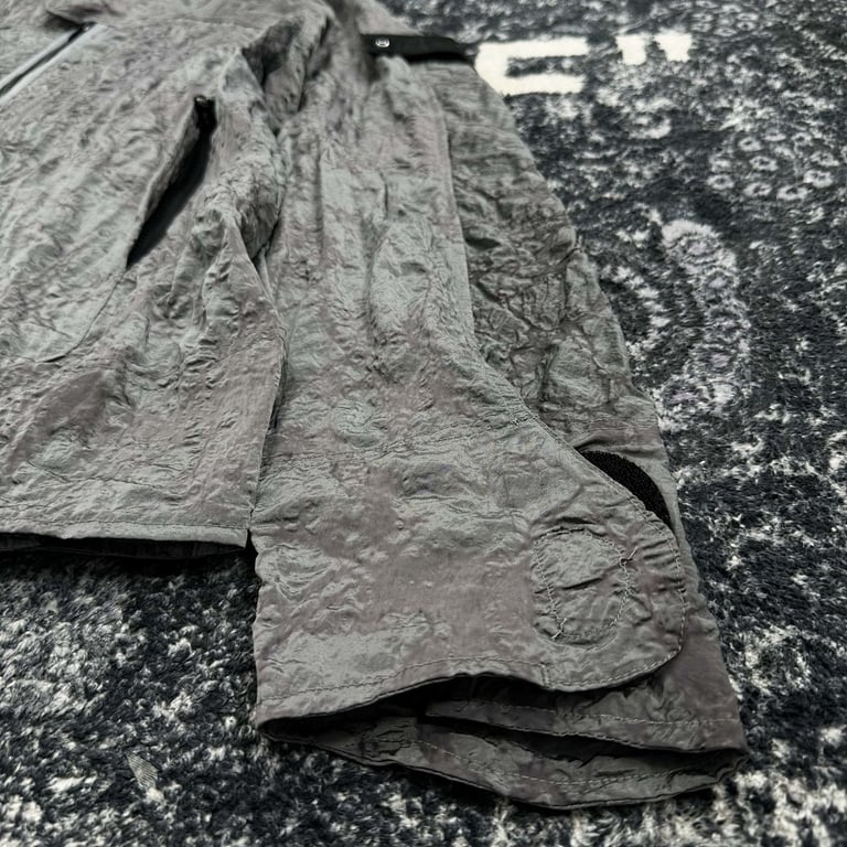 Stone Island 24SS Crinkle Nylon Jacket - 44