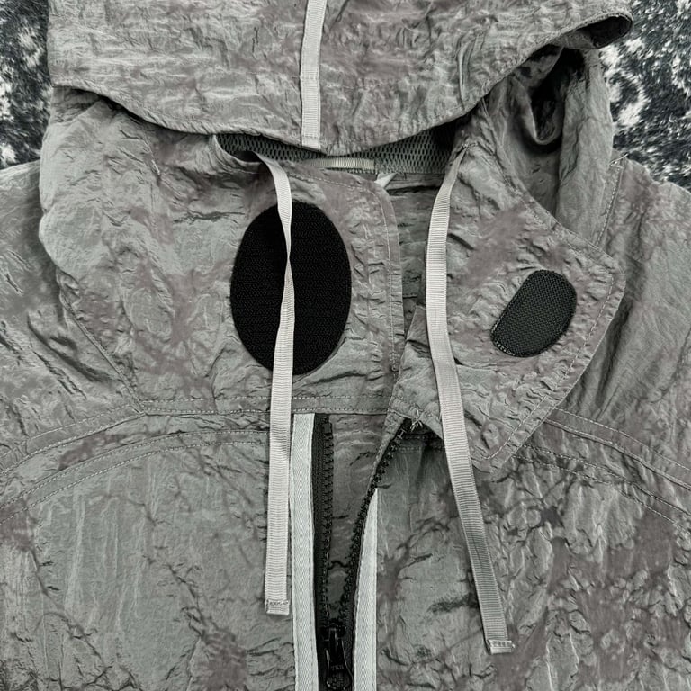 Stone Island 24SS Crinkle Nylon Jacket - 50