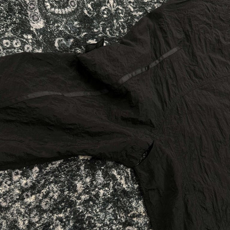 Stone Island 24SS Crinkle Nylon Jacket - 56