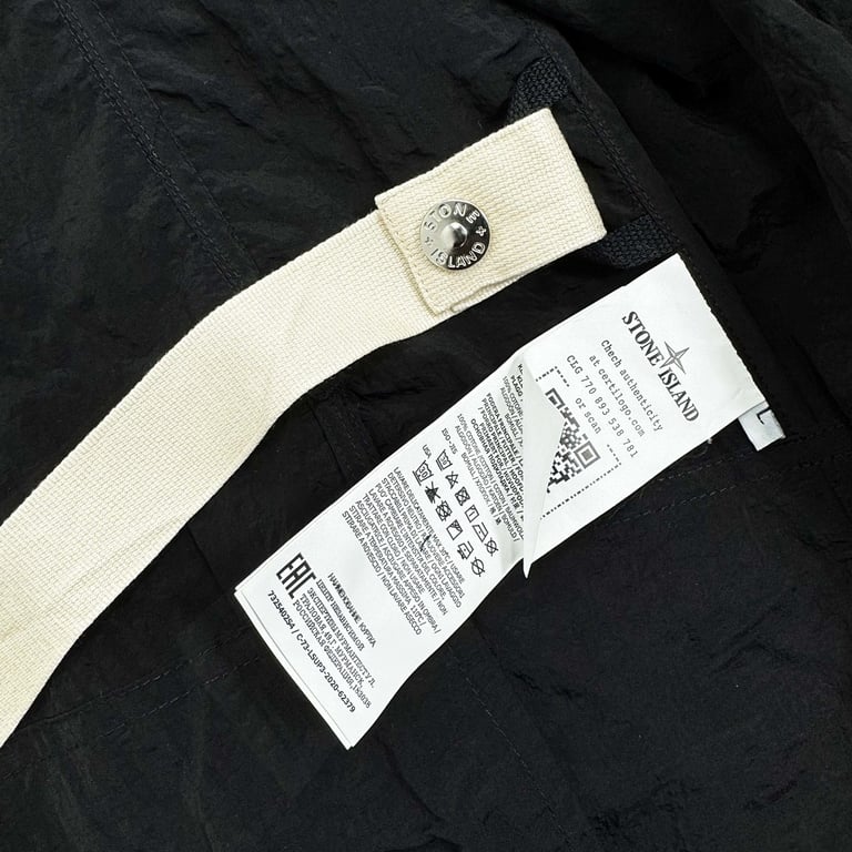 Stone Island 24SS Crinkle Nylon Jacket - 60