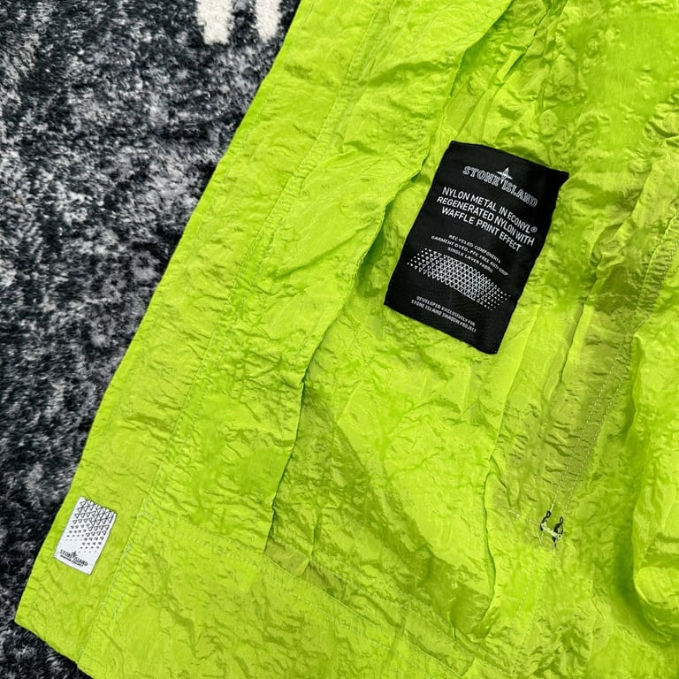 Stone Island 24SS Crinkle Nylon Jacket - 82