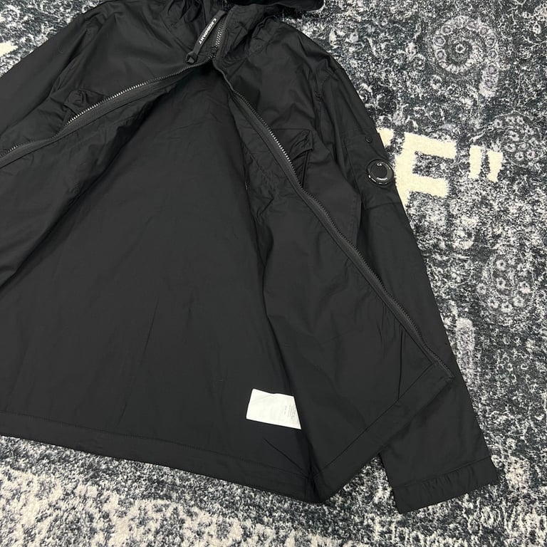 C.P. Company Poplin Hooded Jacket - 20