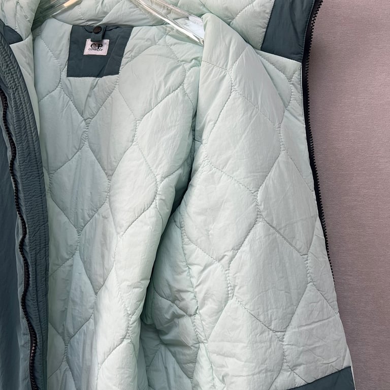 C.P. Company Chrome Goggle Puffer Jacket - 14