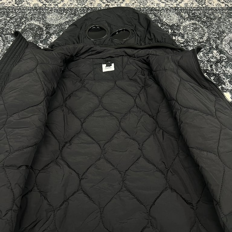 C.P. Company Chrome Goggle Puffer Jacket - 21