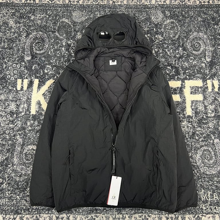 C.P. Company Chrome Goggle Puffer Jacket - 22