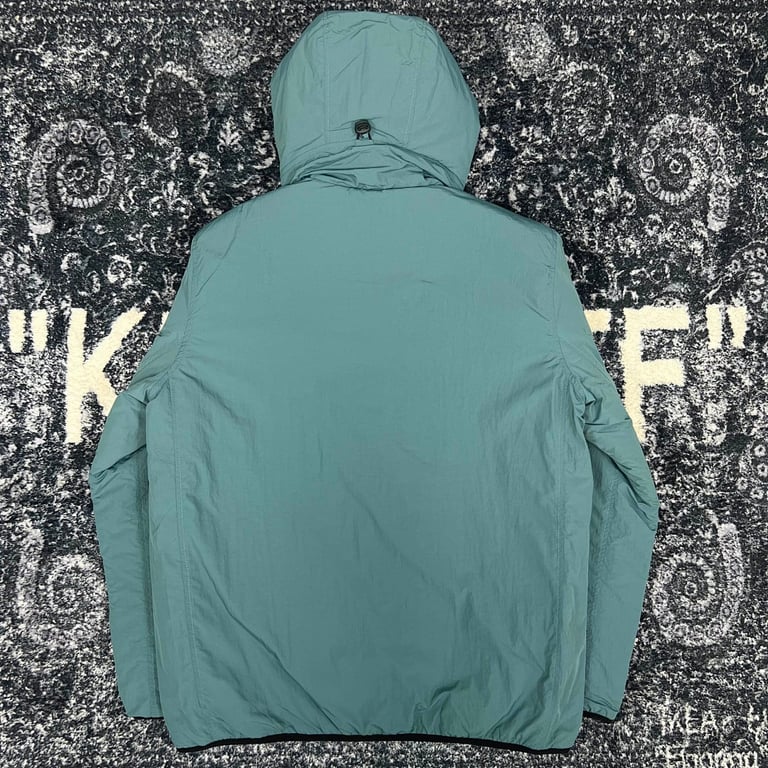 C.P. Company Chrome Goggle Puffer Jacket - 30