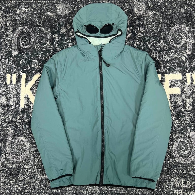 C.P. Company Chrome Goggle Puffer Jacket - 31