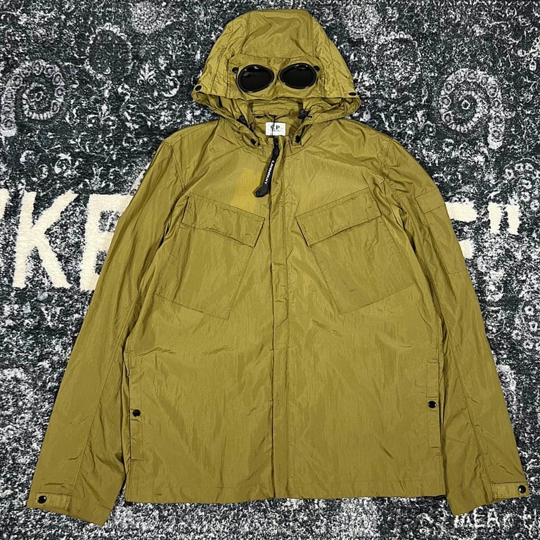 C.P. Company Goggle Hood Metallic Jacket - 40