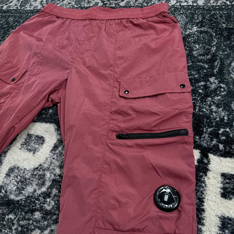 C.P. Company 24SS Cargo Pants - 37