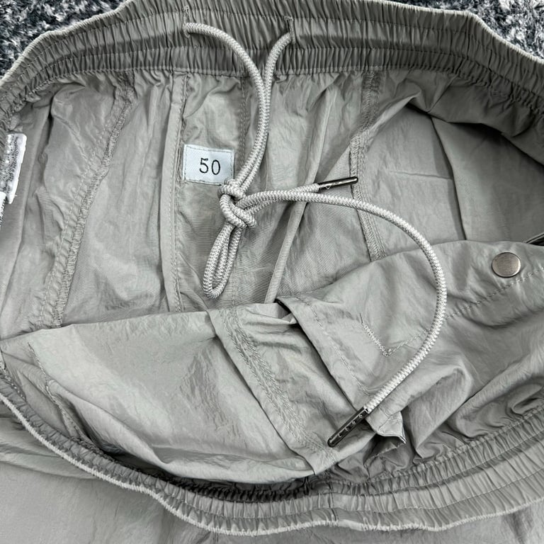 C.P. Company 24SS Cargo Pants - 43