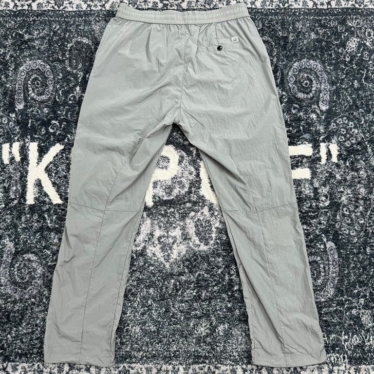C.P. Company 24SS Cargo Pants - 48