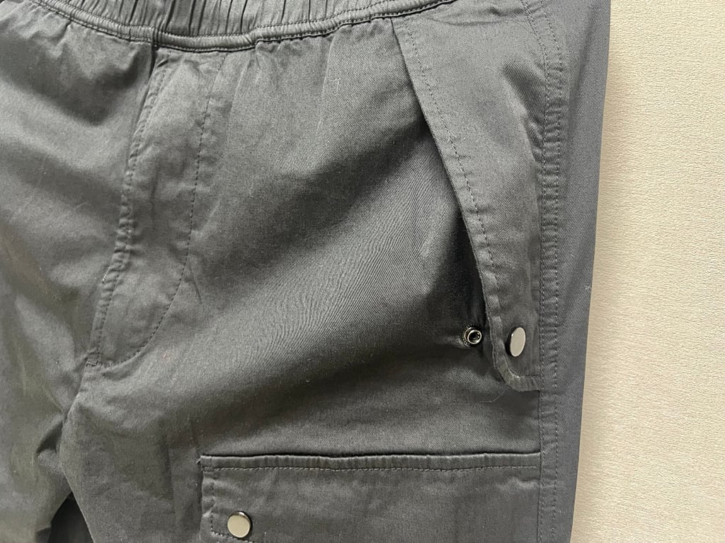 Stone Island 23FW Satin Cargo Pants - 27