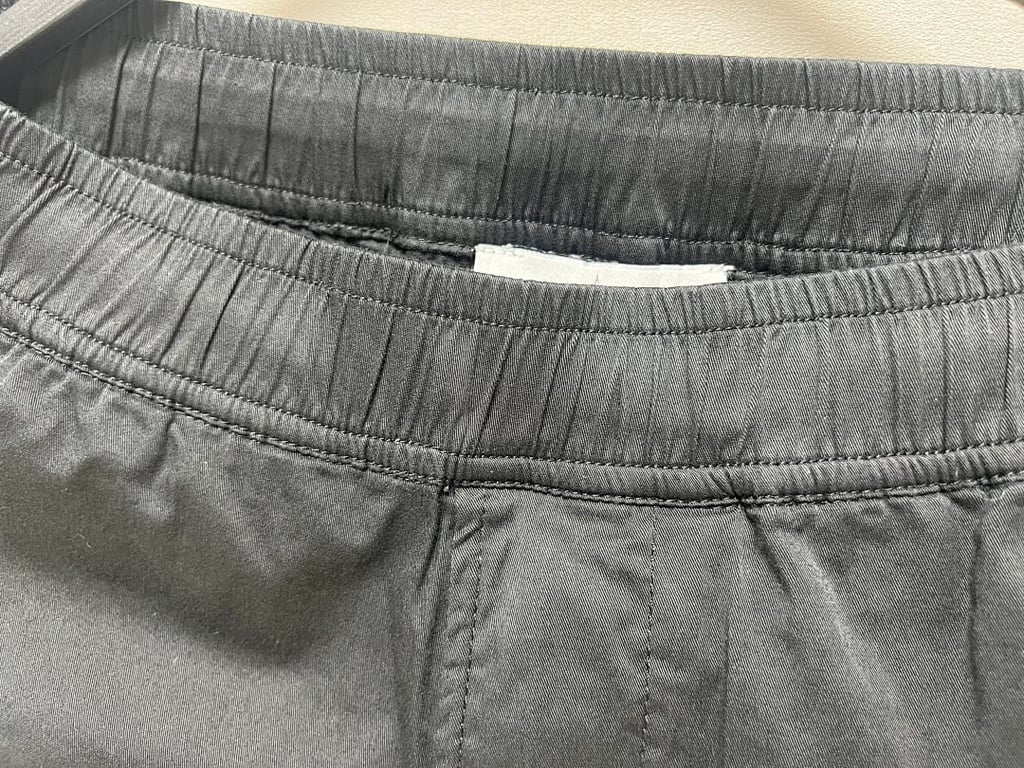 Stone Island 23FW Satin Cargo Pants - 28