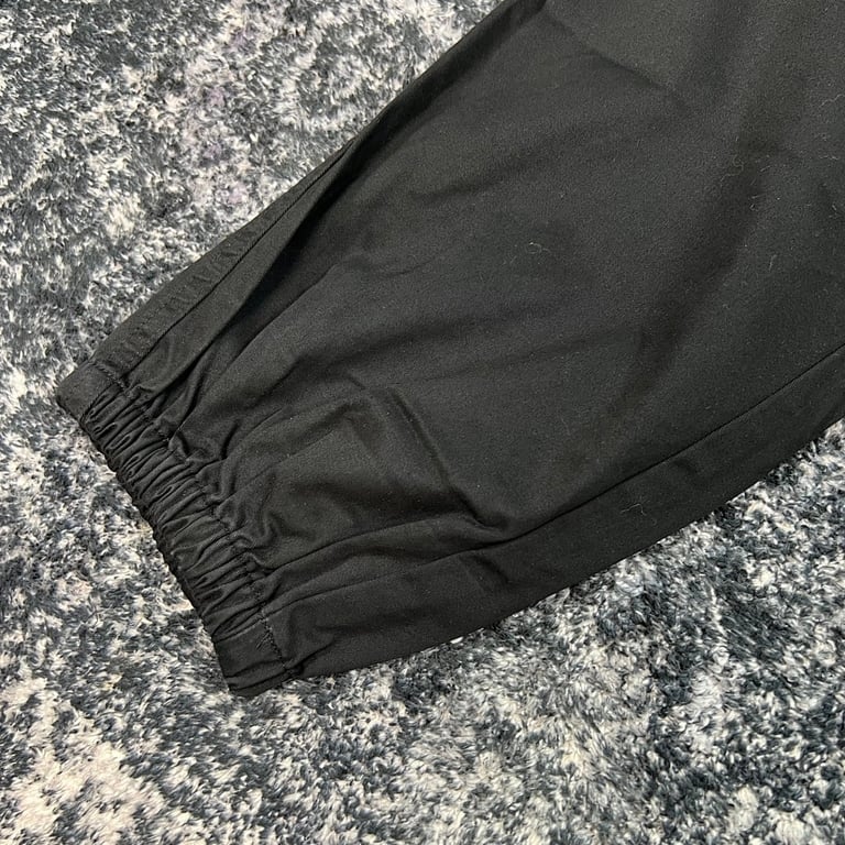 Stone Island 23FW Satin Cargo Pants - 34