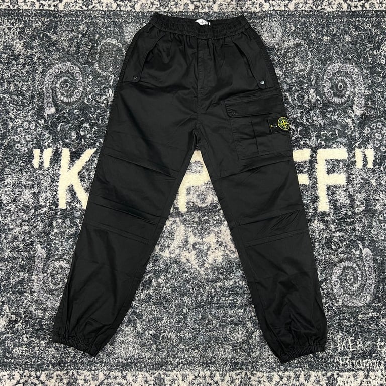 Stone Island 23FW Satin Cargo Pants - 37