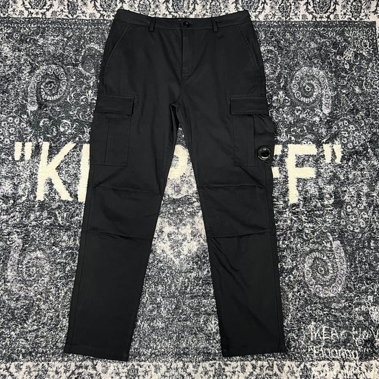 C.P. Company 19SS Lens Cargo Pants - 10