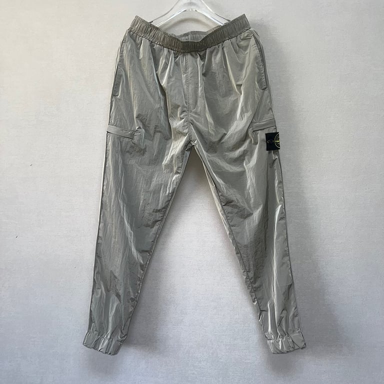 Stone Island 22SS Metallic Nylon Pants - 24