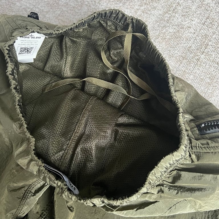 19SS Metallic Nylon Pants Grey - 11