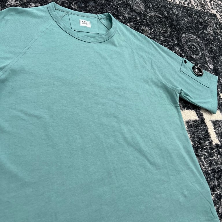 C.P. Company Lens Short Sleeve T-Shirt - 40