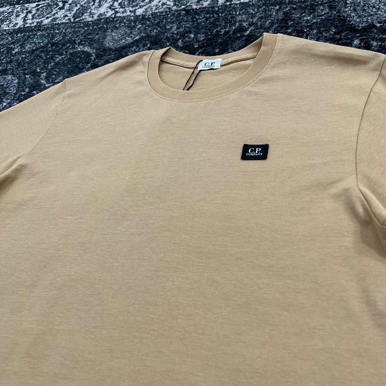 C.P. Company 19SS Small Logo Patch T-Shirt - 17