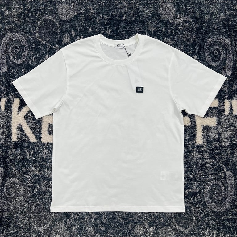 C.P. Company 19SS Small Logo Patch T-Shirt - 32