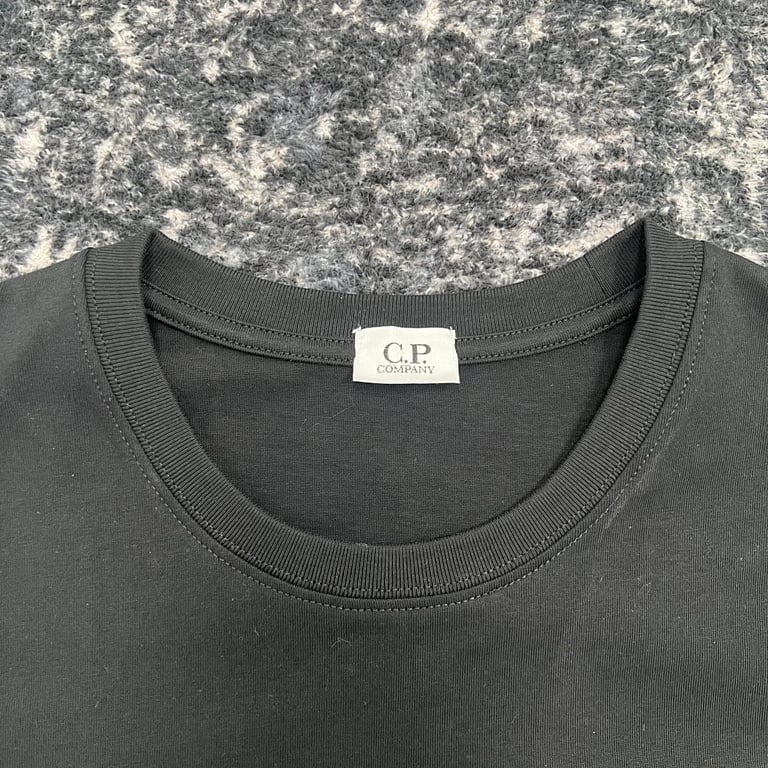 C.P. Company 19SS Small Logo Patch T-Shirt - 37