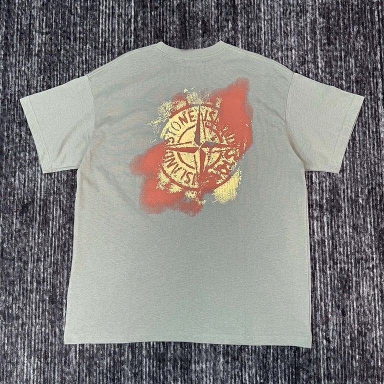 Stone Island Distressed Compass Logo T-Shirt - 15