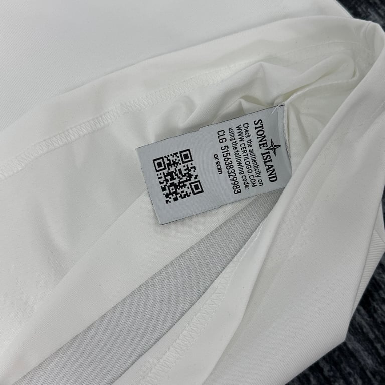 Stone Island Back Compass Logo T-Shirt - 6