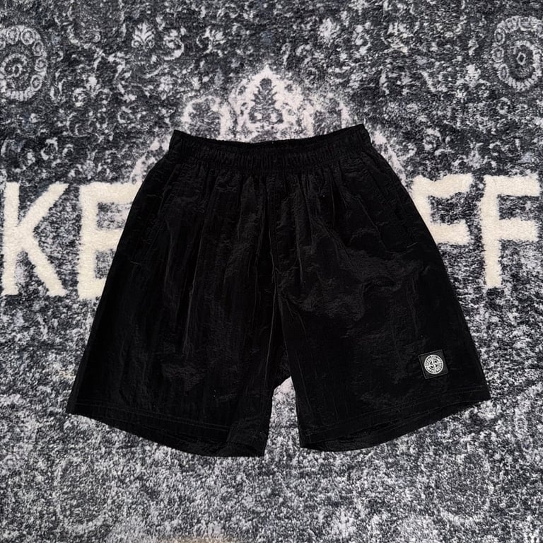 Stone Island 19SS Nylon Metal Shorts - 26