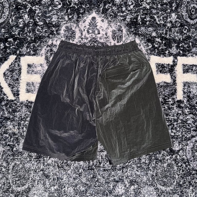 Stone Island 19SS Nylon Metal Shorts - 27