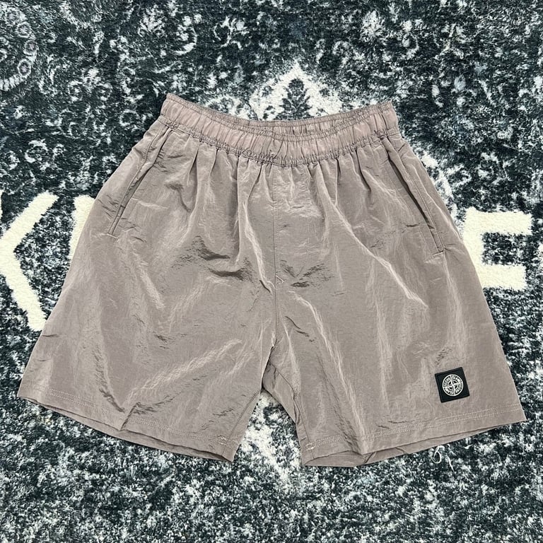 Stone Island 19SS Nylon Metal Shorts - 38