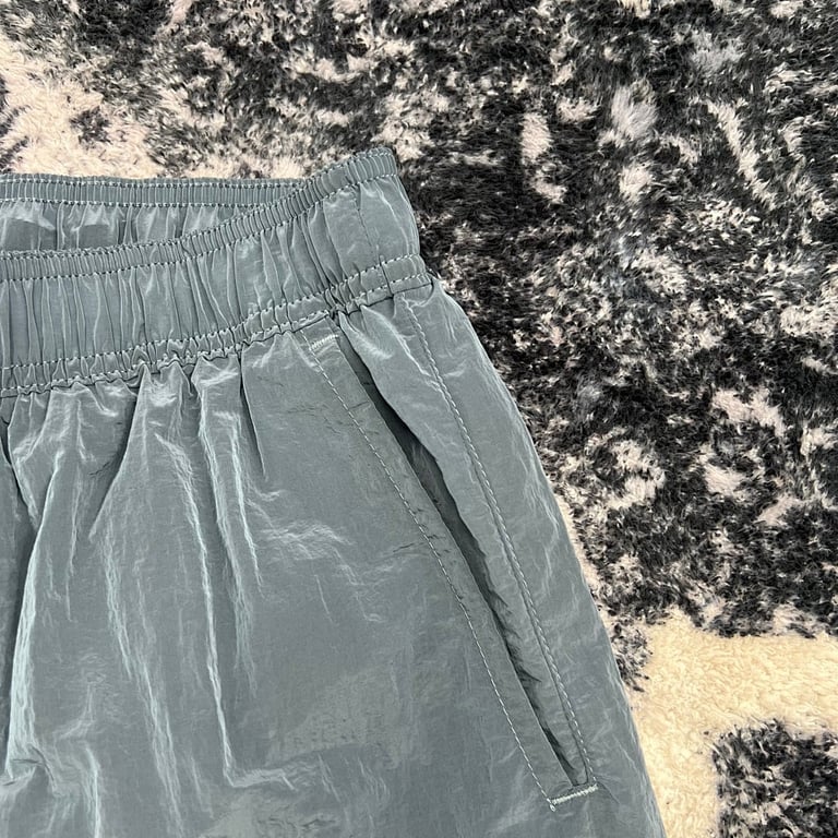 Stone Island 19SS Nylon Metal Shorts - 55