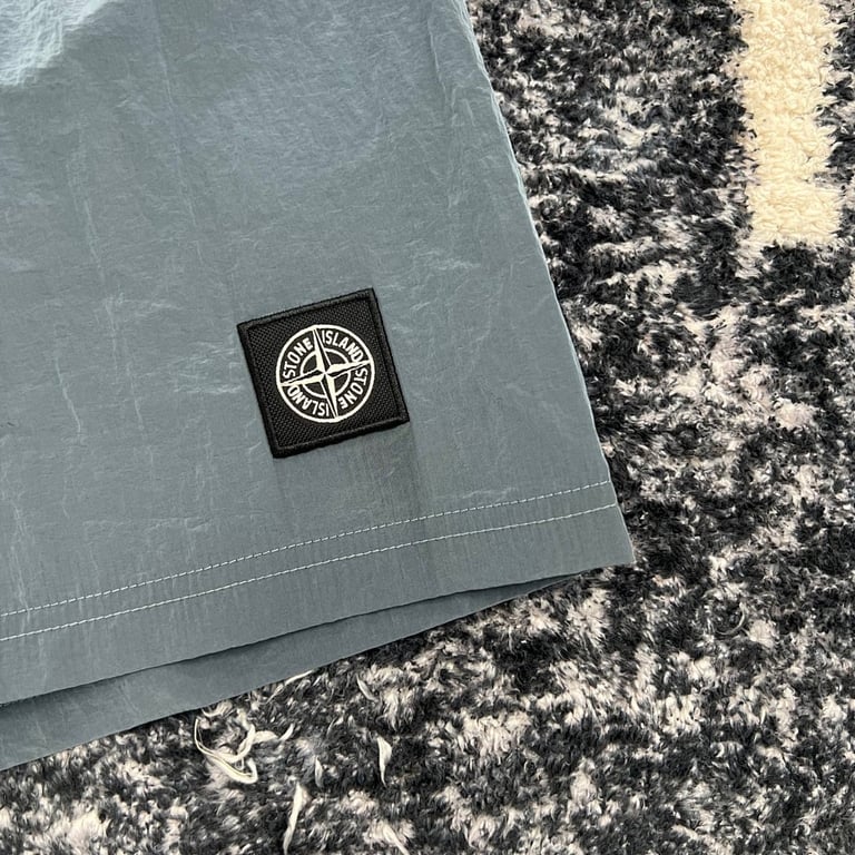 Stone Island 19SS Nylon Metal Shorts - 56