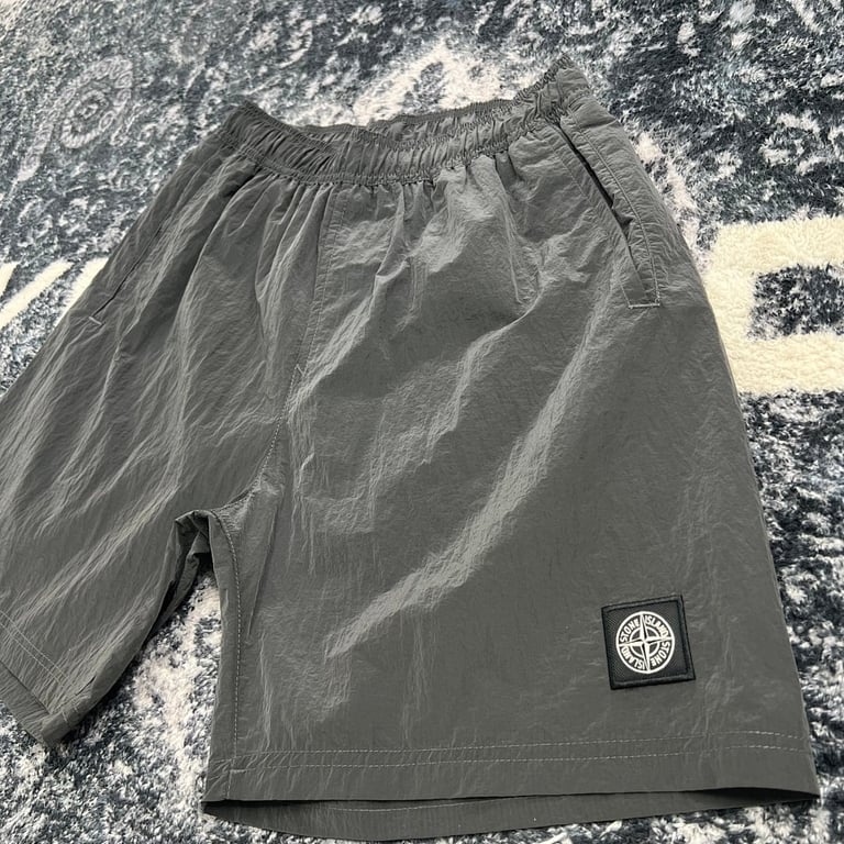 Stone Island 19SS Nylon Metal Shorts - 63
