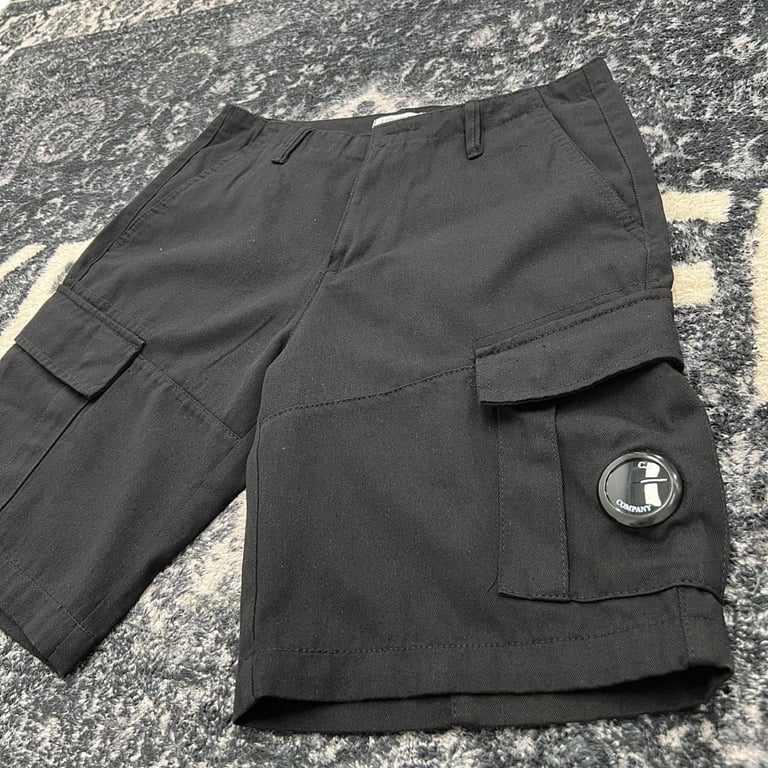 C.P. Company Lens Cargo Shorts - 23