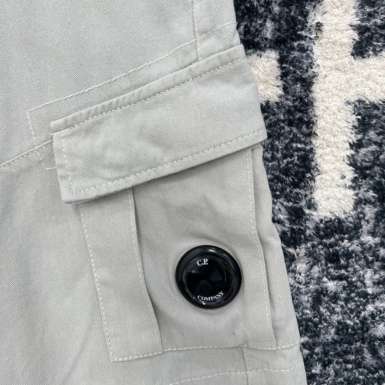 C.P. Company Lens Cargo Shorts - 35