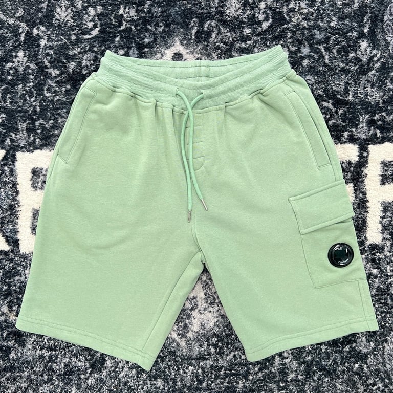 C.P. Company Lens Cargo Shorts - 28