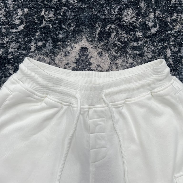 C.P. Company Lens Cargo Shorts - 31