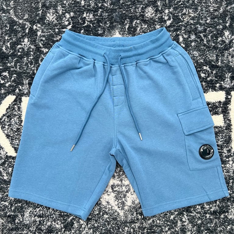 C.P. Company Lens Cargo Shorts - 38