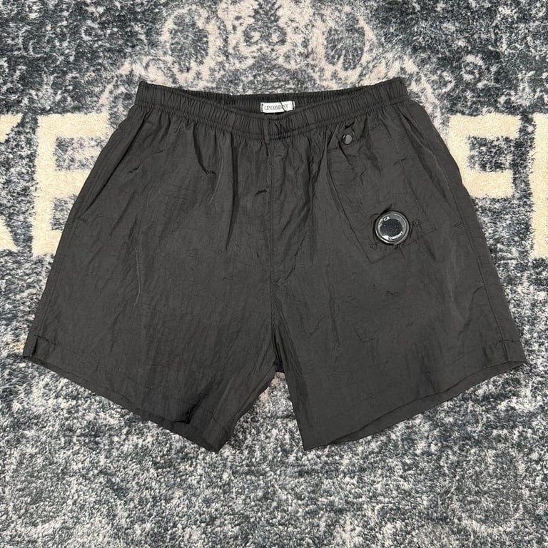 C.P. Company Nylon Lens Shorts - 13