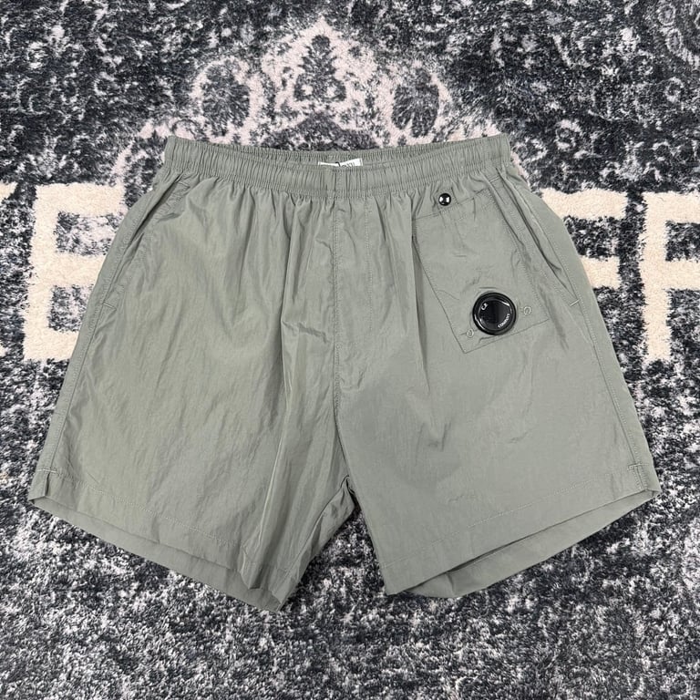 C.P. Company Nylon Lens Shorts - 19