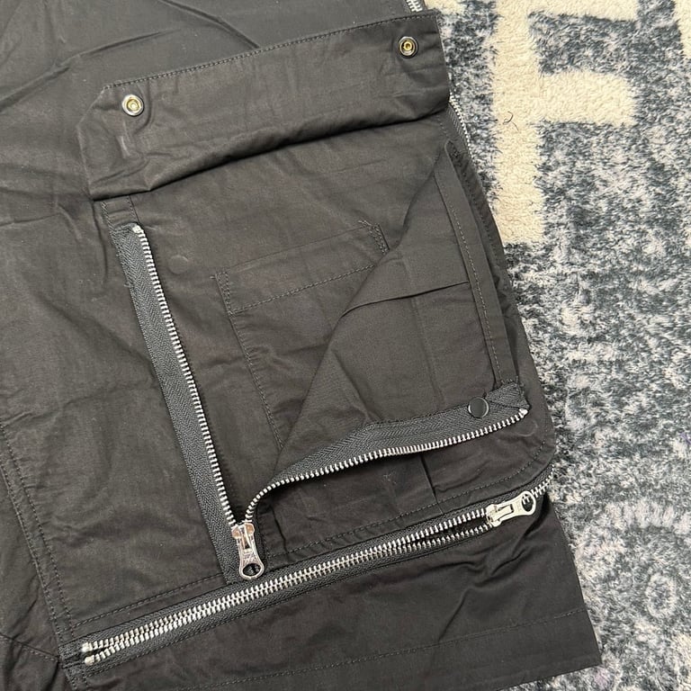 Stone Island Shadow Project Cargo Shorts Black - 16