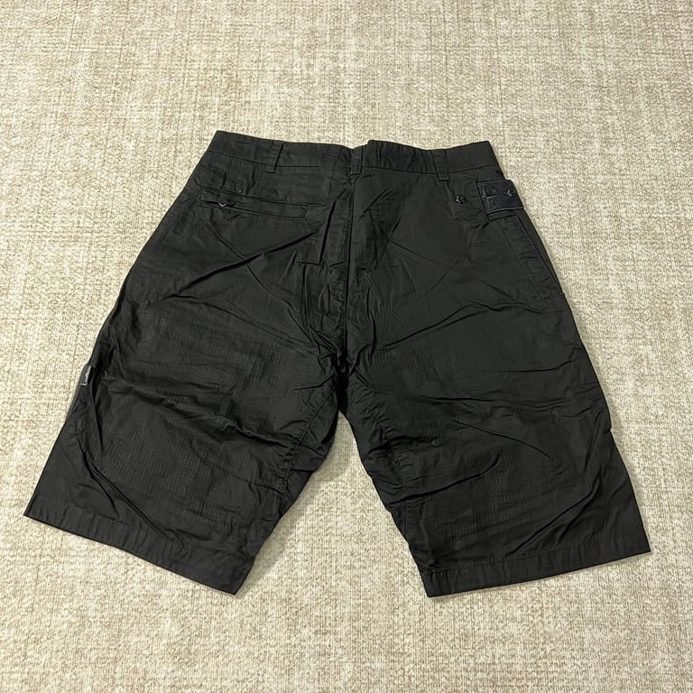 Stone Island Shadow Project Cargo Shorts Black - 3