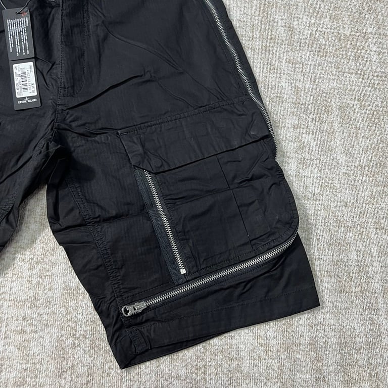 Stone Island Shadow Project Cargo Shorts Black - 7