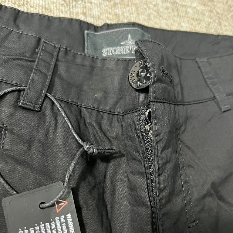 Stone Island Shadow Project Cargo Shorts Black - 10