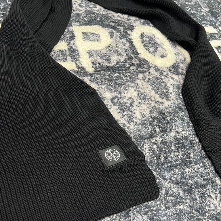 Stone Island Ribbed Knit Scarf - 4