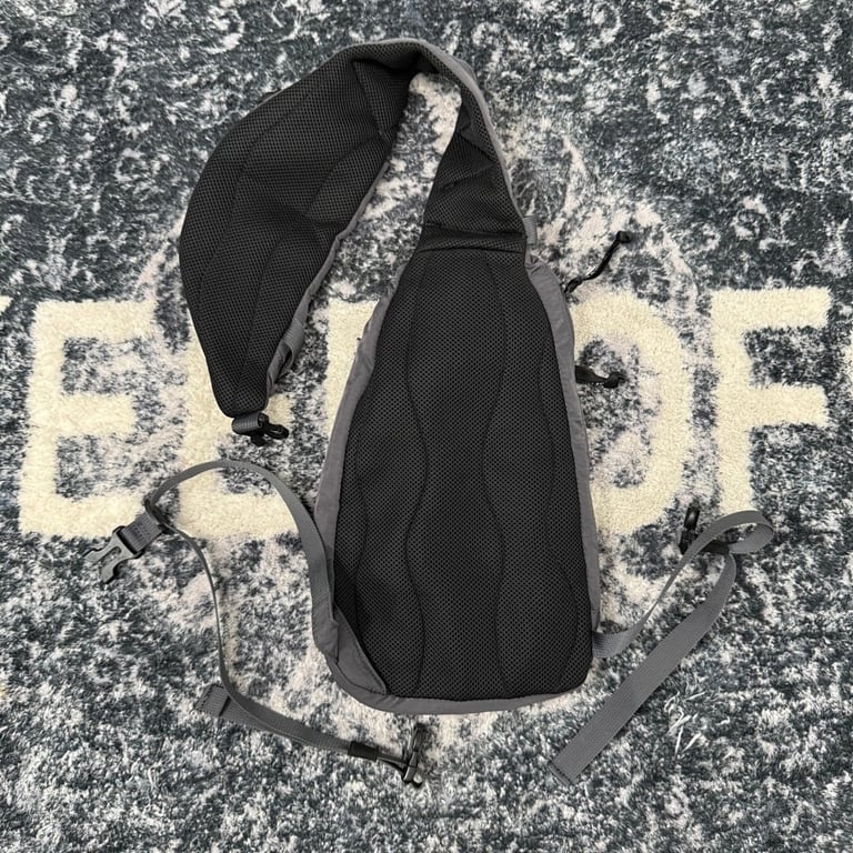 C.P. Company Nylon Bungee Sling Bag Grey - 2