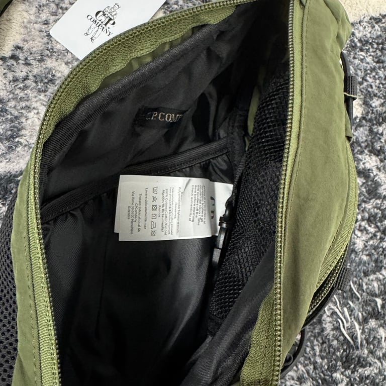 C.P. Company Nylon Bungee Sling Bag Grey - 12