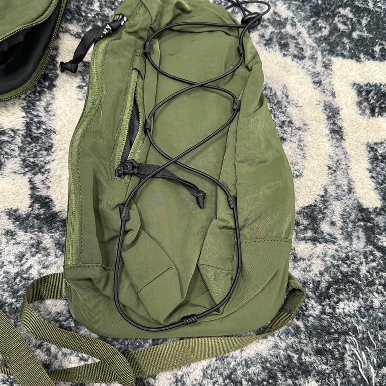 C.P. Company Nylon Bungee Sling Bag Grey - 14