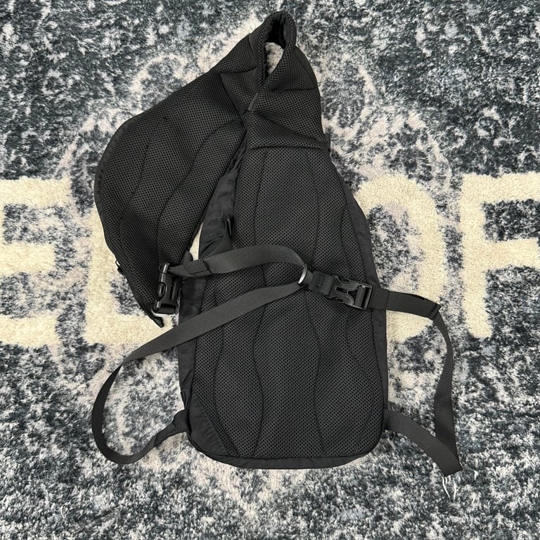 C.P. Company Nylon Bungee Sling Bag Grey - 17